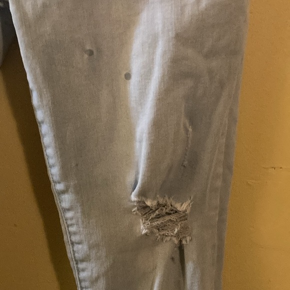 KENDALL + KYLIE - Picture 6 of 10